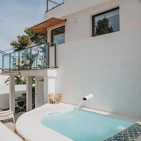 House Denia